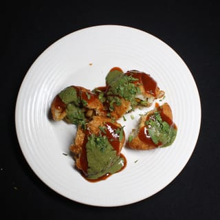 Aloo Tikki Chaat