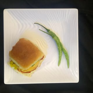 (Veg) Mumbai Vada Pav